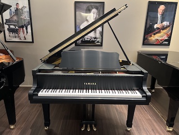yamaha C3