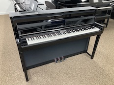 Yamaha CLP-785PE