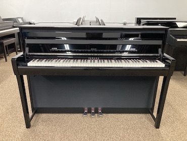 Yamaha CLP-785