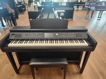 yamaha CLP735
