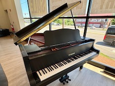 Yamaha GC1M