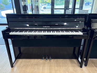 Yamaha NU1X