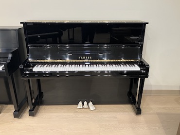 yamaha u10