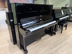 Yamaha U3